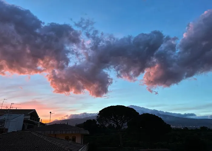 La Pigna Delle Aci 公寓 *
